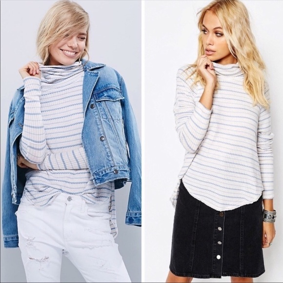Free People Stripe Dripping Thermal Cowl Top Shirt Blue White Size Medium - Picture 1 of 11
